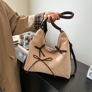 23C Oil Wax Hobo Medium High Quality Bags