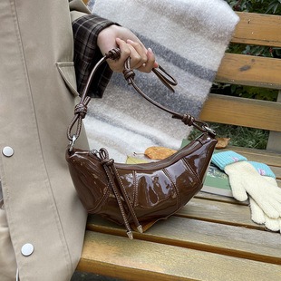 M23943 Beige 27x18x9cm High Quality Bags