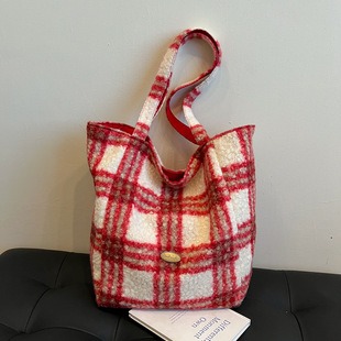 M11947 28x14x31cm High Quality Bags