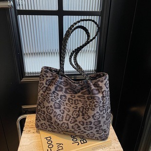M12345 Black 13.6x8x21cm High Quality Bags
