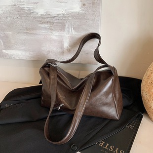 M13742 27x20x45cm High Quality Bags