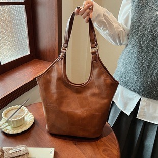 M81398 20x12x6cm High Quality Bags