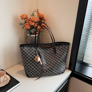 M46203 29x24x12cm High Quality Bags
