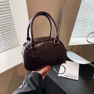 M20802 23x17x9.5cm High Quality Bags