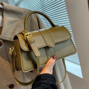 M56071 Yellow 21x14x8cm High Quality Bags
