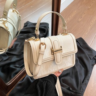 M55987 21x14x8cm High Quality Bags