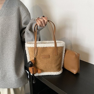 M44322 21x17x8cm High Quality Bags