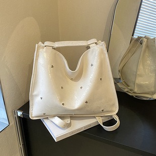 M43700 35x30x11cm High Quality Bags