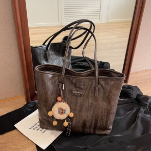 M44021 26X22X27cm High Quality Bags