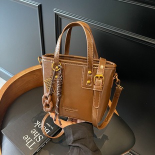 M59211 25x19x7cm High Quality Bags