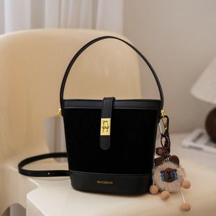 M51395 31x46x17cm High Quality Bags