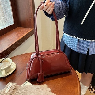 M22952 22x16x9.5cm High Quality Bags