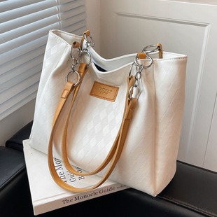 M69837 Earthy Yellow 30x22x5cm High Quality Bags