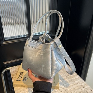 M23837 13x8x4.5cm High Quality Bags