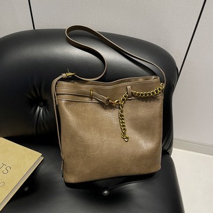 M82836 22x15x5.5cm High Quality Bags