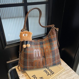 M45662 44x32x23cm High Quality Bags