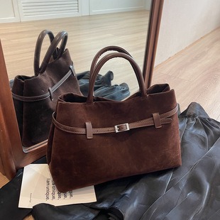 M46828 21x7x5cm High Quality Bags