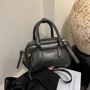 M25128 PurpleMedium 31x20x11cm High Quality Bags