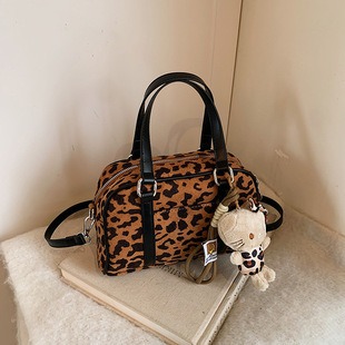 N47542 26x20cm High Quality Bags