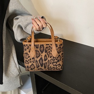 M24990 White 26x18x7cm High Quality Bags