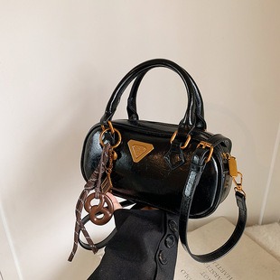 M83353 HH3 17x12x9.5cm High Quality Bags