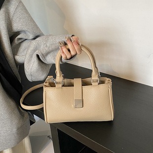 M83465 HH974 Apricot 27x21x3cm High Quality Bags