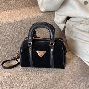 M60531 Gold button red 19x10cm High Quality Bags
