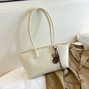 M83694 17x12x9.5cm High Quality Bags