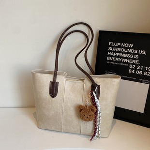 M45595 White Embossed 35x27x14cm High Quality Bags